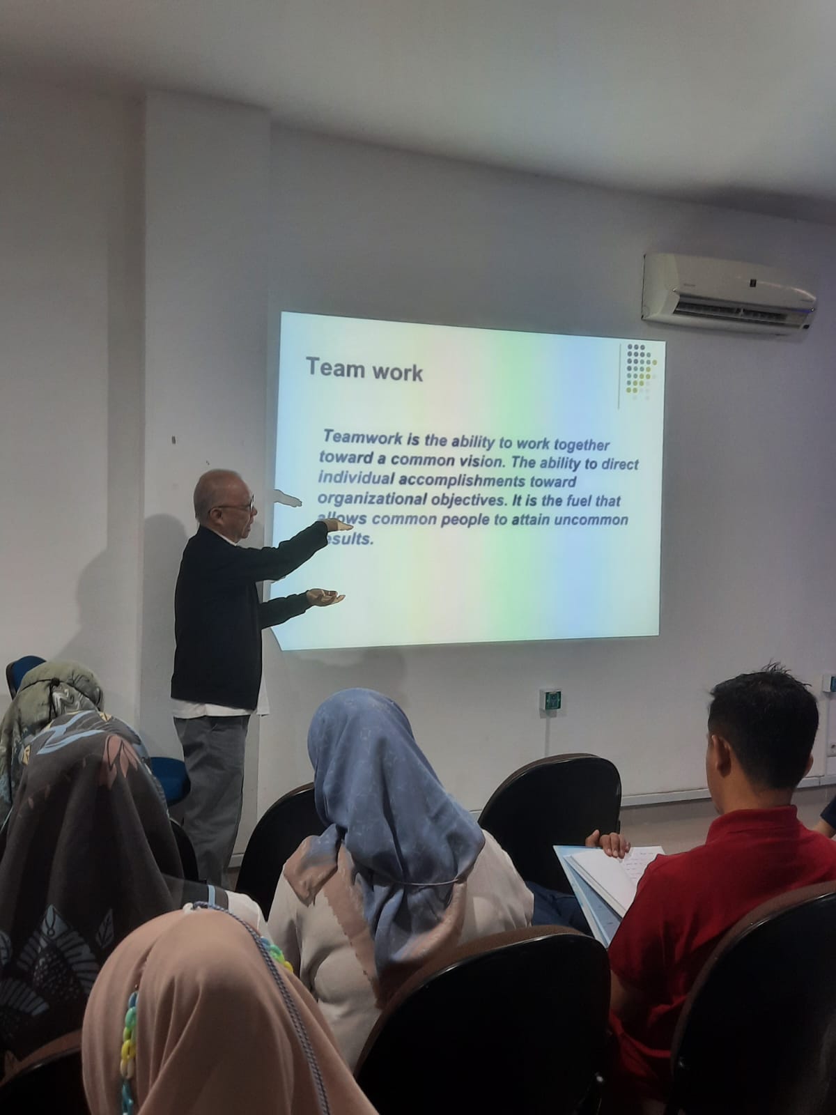 WhatsApp Image 2024-10-11 at 08.59.09_789619d2.jpg